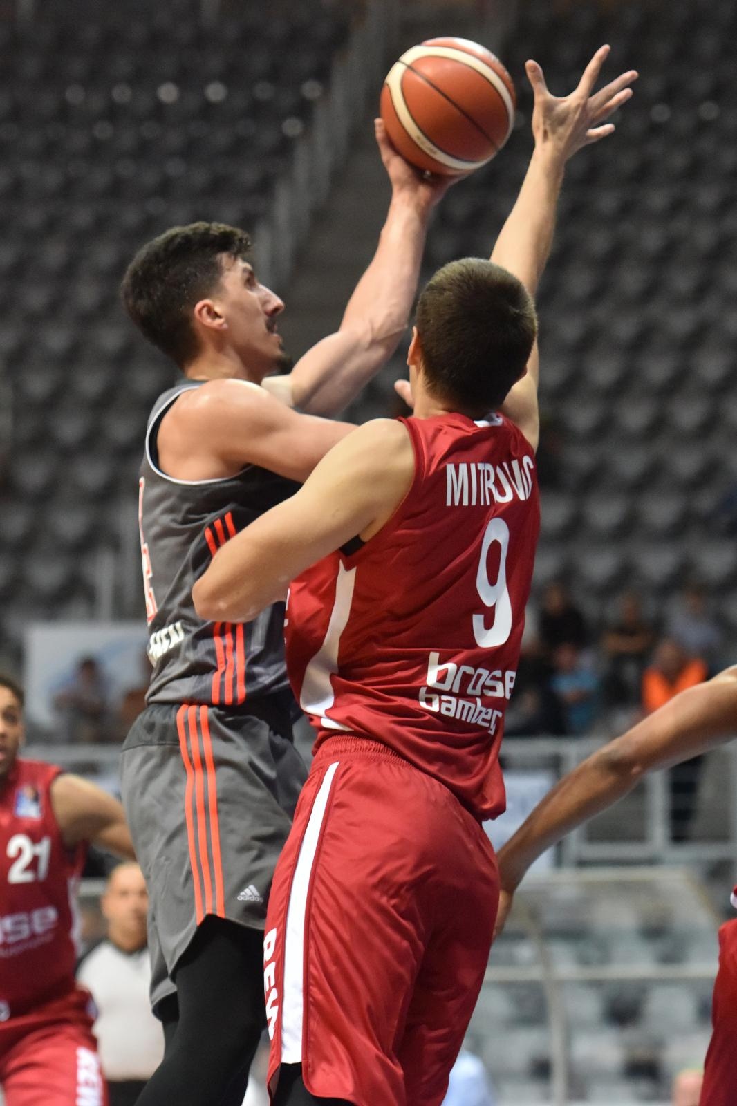 #ZDBT2017: FC Bayern Munchen – Brose Bamberg 71-58 #ZDBT2017: FC Bayern Munchen – Brose Bamberg 71-58