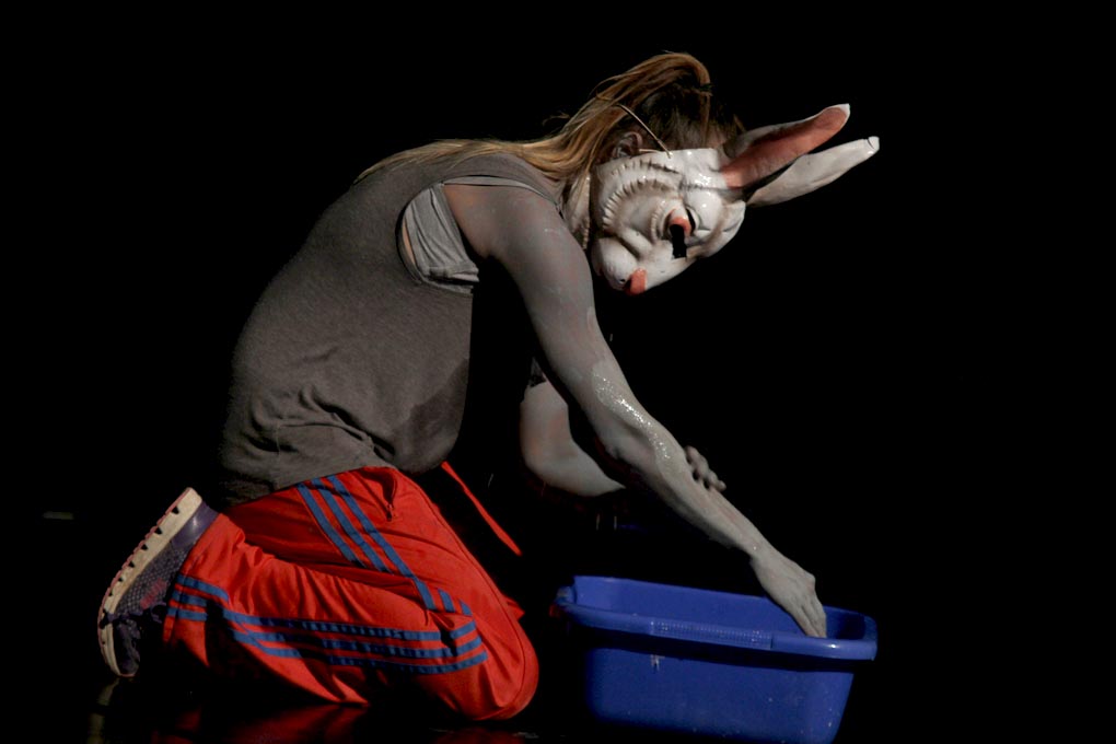 Sinoć je u Kazalištu lutaka održana druga večer Monoplay festivala sola. Publici su se predstavili Mia Zalukar sa koreografijom “Something old”, Deana Gobac sa “Sentimentalno unatrag”, te Roberta Milevoj, Ana-Maria Bogdanović i Bruno Isaković sa svojim Sinoć je u Kazalištu lutaka održana druga večer Monoplay festivala sola. Publici su se predstavili Mia Zalukar sa koreografijom “Something old”, Deana Gobac sa “Sentimentalno unatrag”, te Roberta Milevoj, Ana-Maria Bogdanović i Bruno Isaković sa svojim