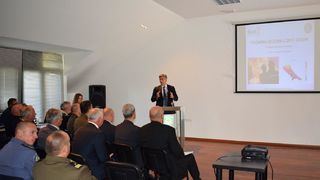 U Divuljama održana tematska sjednica premijera i župana o požarnoj sezoni U Divuljama održana tematska sjednica premijera i župana o požarnoj sezoni