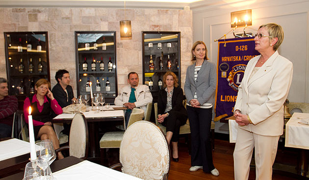 Lions club Zadar dodijelio zahvalnice umjetnicima, foto: Leo Banic