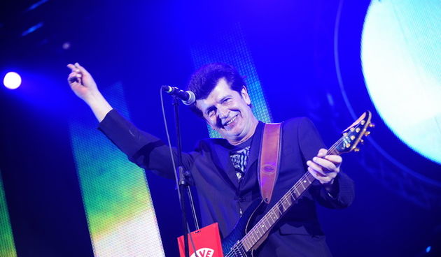 Split, 271111.
Spaladium Arena.
Veceras su u Spaladium areni pred oko 4000 posjetitelja nastupili Momcilo Bajagic Bajaga (u prvom dijelu) i Jelena Rozga (u drugom dijelu). Koncert je organizirala Karlovacka pivovara.
Na slici: Momcilo Bajagic Bajaga
Foto: