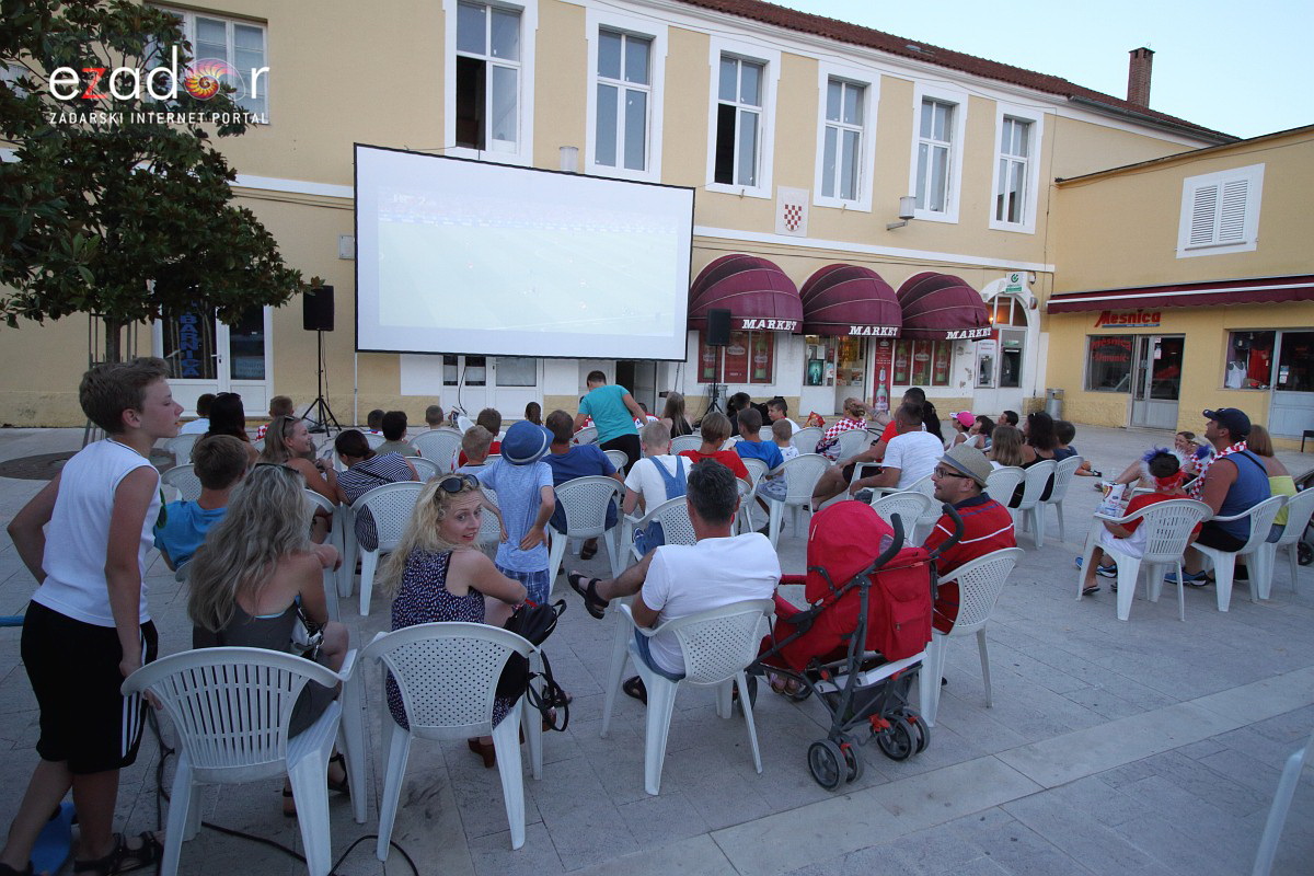 Bibinje: Navijanje za Vatrene i fešta nakon pobjede nad Rusijom