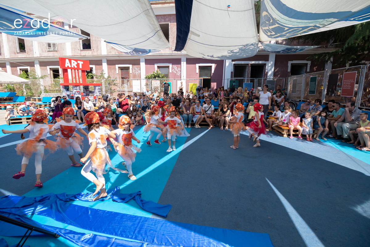 KvartArt 2018: Nedjeljno jutro proteklo u znaku plesa i glazbe KvartArt 2018: Nedjeljno jutro proteklo u znaku plesa i glazbe