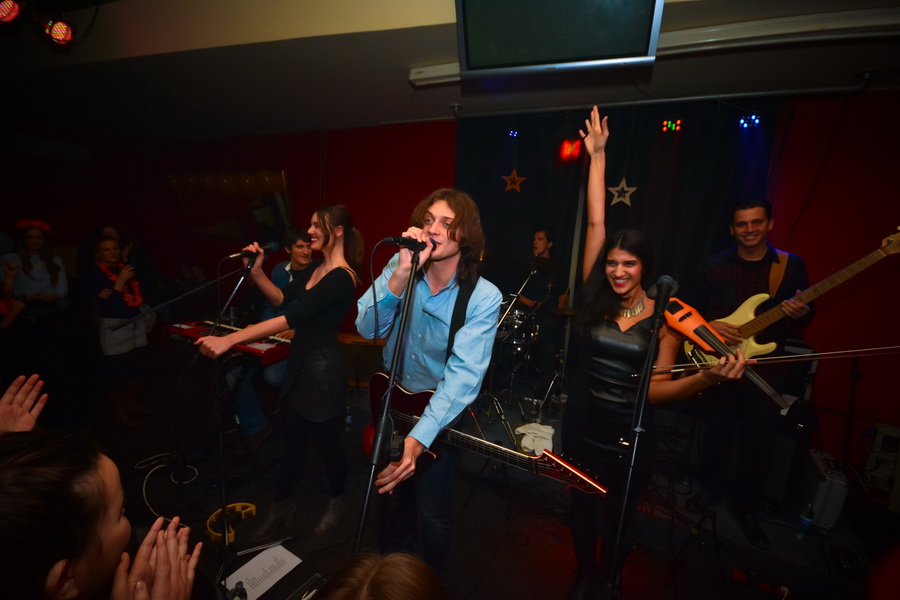 Silente @ Qbar, foto: Iva Perinčić Silente @ Qbar, foto: Iva Perinčić