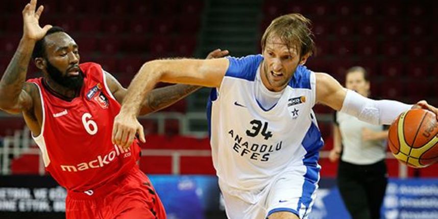 Zoran Planinić, foto:efesbasket.org Zoran Planinić, foto:efesbasket.org
