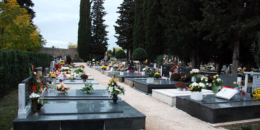 Gradsko groblje –  Svi sveti