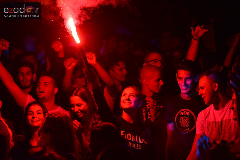 Stanarska fešta 2017: Mladen Grdović i Ivica Sikirić Ićo raspjevali Stanarce i njihove goste Stanarska fešta 2017: Mladen Grdović i Ivica Sikirić Ićo raspjevali Stanarce i njihove goste