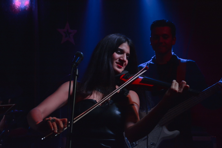 Silente @ Qbar, foto: Iva Perinčić Silente @ Qbar, foto: Iva Perinčić