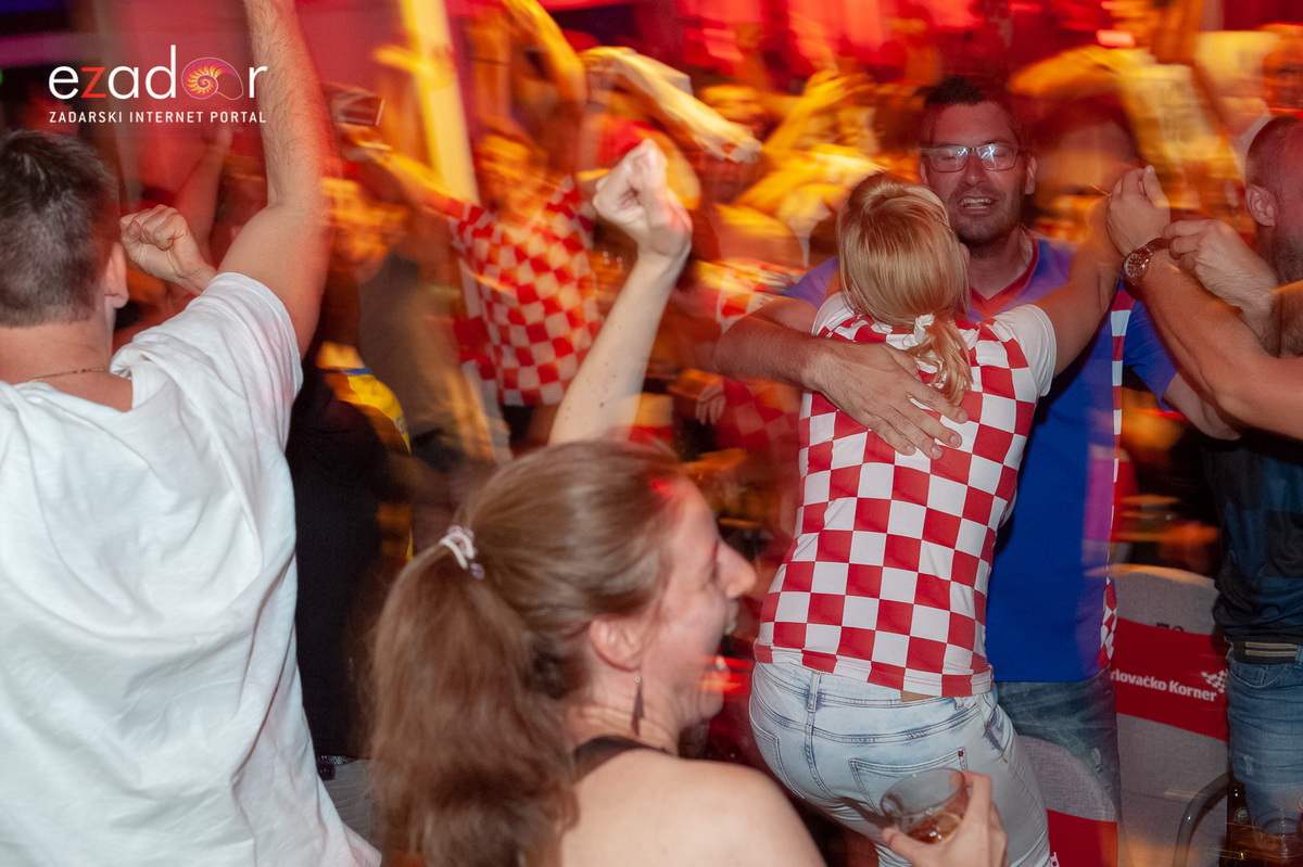 Zadar je gorio: Velika fešta nakon plasmana Vatrenih u polufinale Svjetskog prvenstva