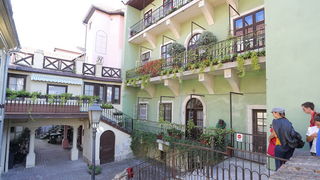 Bibinjci gradišćanskim Hrvatima darovali 1.82 metara visok kip sv. Roka Bibinjci gradišćanskim Hrvatima darovali 1.82 metara visok kip sv. Roka