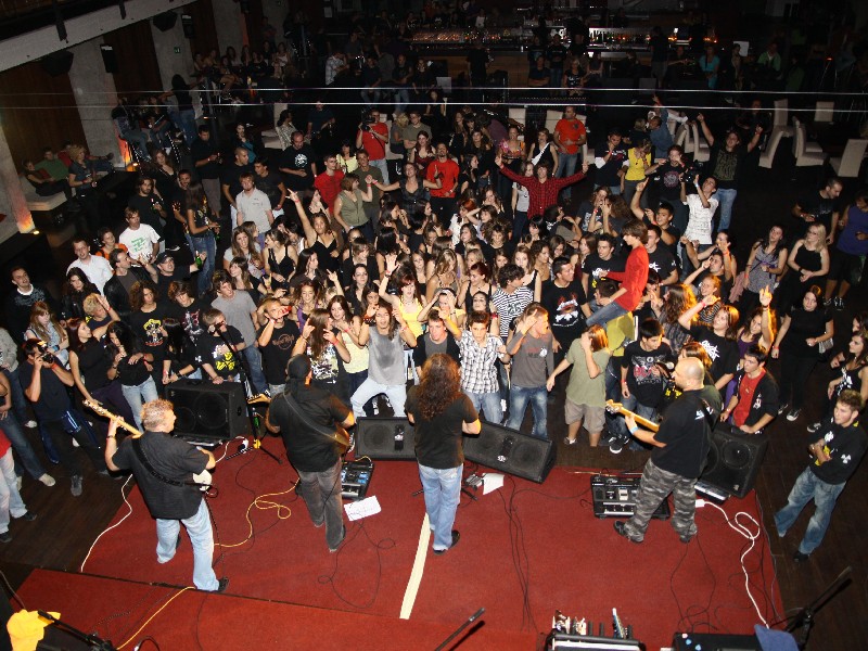 Opća Opasnost i Zoran Mišić u Arsenalu Opća Opasnost i Zoran Mišić u Arsenalu