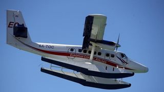 Novalja: Hidroavion sve popularniji način prijevoza između otoka i kopna