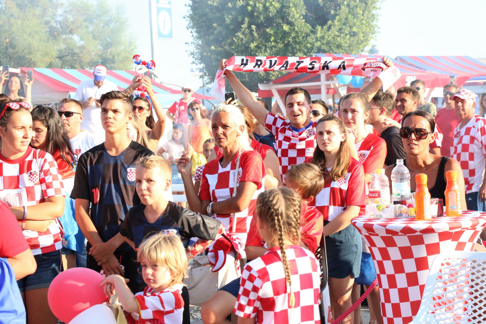 Na Viru se svim srcem navijalo za Vatrene