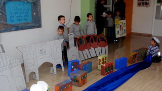 Dječji vrtić Ciciban uputio Sunčevu čestitku svome gradu Dječji vrtić Ciciban uputio Sunčevu čestitku svome gradu