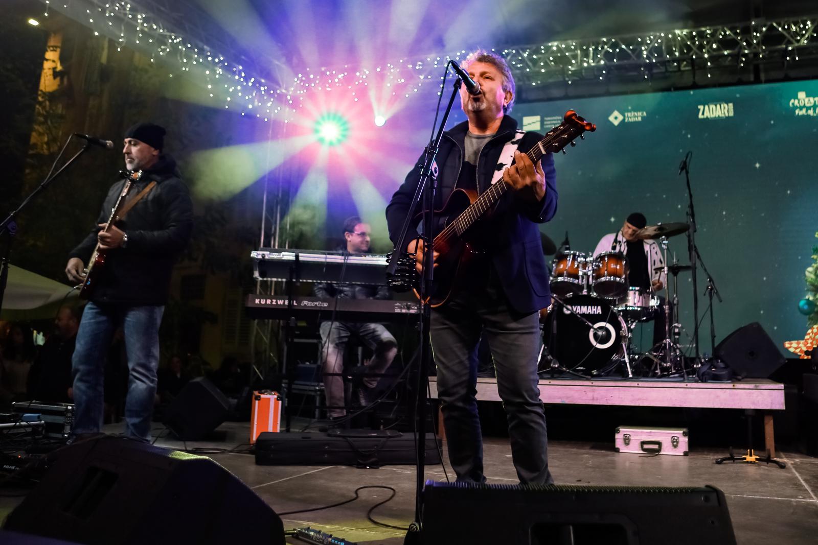 Koncertom grupe Dalmatino otveron Advent u Zadru 2022. Koncertom grupe Dalmatino otveron Advent u Zadru 2022.