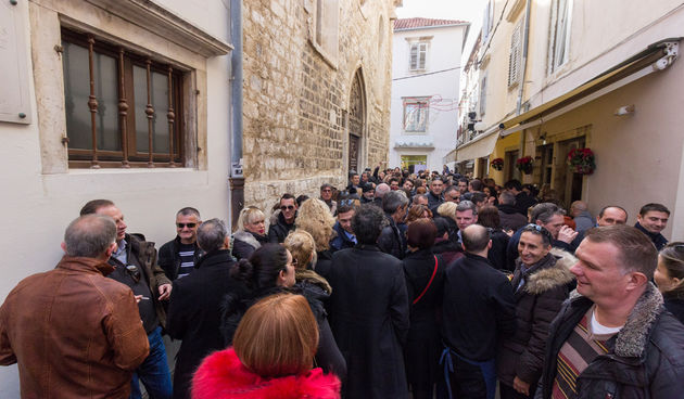 Badnjak 2016: Blagdanski đir po gradu 24. prosinca