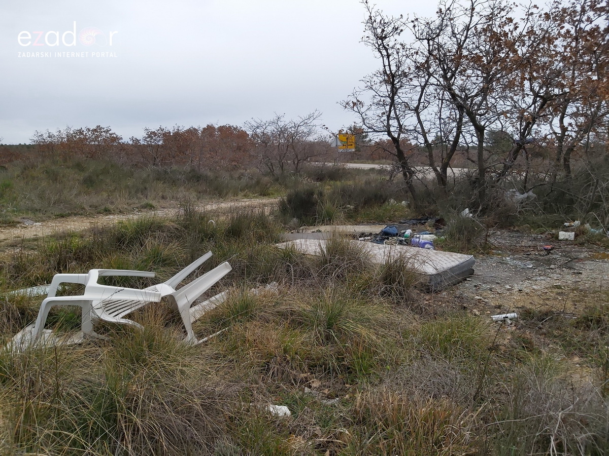 Područje izvorišta Golubinka prepuno otpada