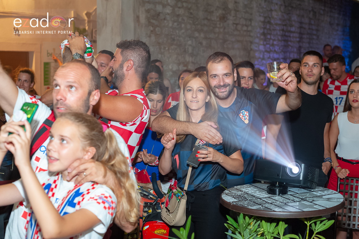 Zadar je gorio: Velika fešta nakon plasmana Vatrenih u finale Svjetskog prvenstva