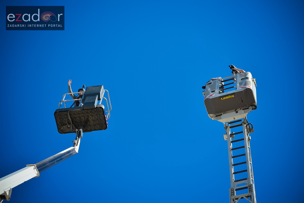 #ZDBT2017: Snimanje Milenijske fotografije košarkaške lopte na Pozdravu suncu #ZDBT2017: Snimanje Milenijske fotografije košarkaške lopte na Pozdravu suncu