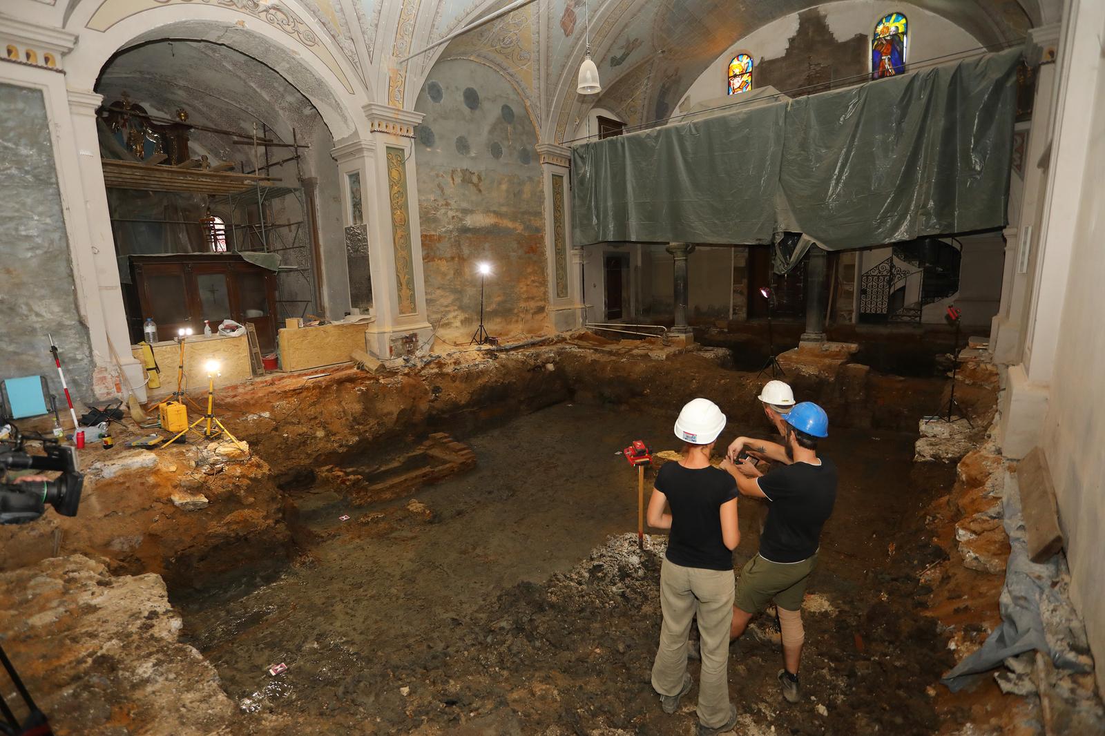 Pogledajte ovo vrijedno arheološko nalazište u Crkvi Presvetog Trojstva