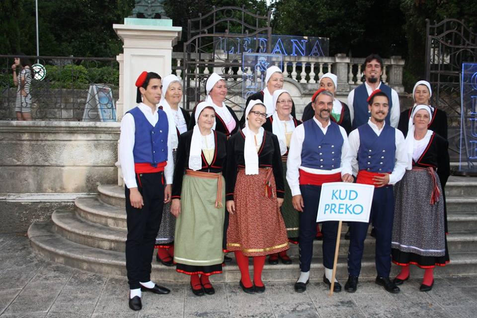 smotra folklora; etno dani