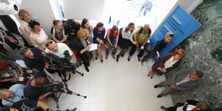 U ZG Forumu u Gajevoj 27 otvorena je izlozba Strateski gradski projekt Zagrebacki velesajam. Milan Bandic, Tihomir Jukic. Photo: Tomislav Miletic/PIXSELL U ZG Forumu u Gajevoj 27 otvorena je izlozba Strateski gradski projekt Zagrebacki velesajam. Milan Bandic, Tihomir Jukic. Photo: Tomislav Miletic/PIXSELL