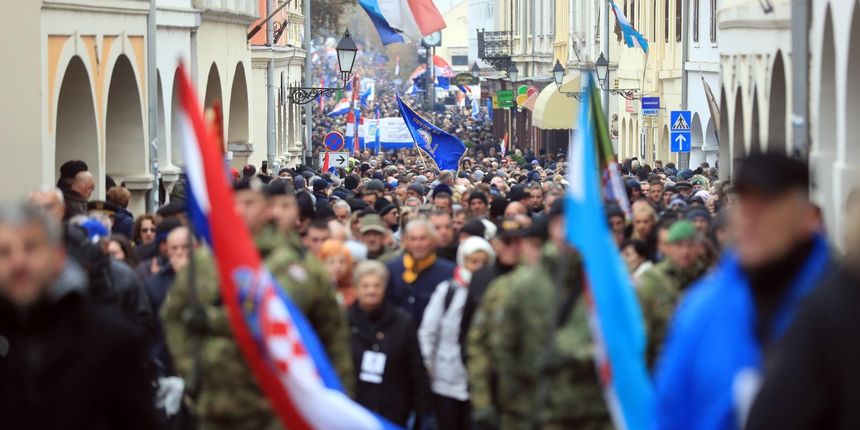 Kolona sjećanja – Vukovar Kolona sjećanja – Vukovar