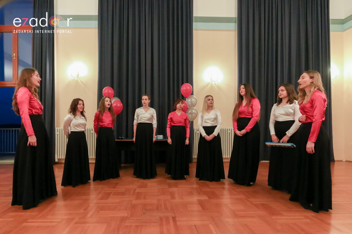 U Svečanoj dvorani Sveučilišta predstavljen CD-a klape Bersice U Svečanoj dvorani Sveučilišta predstavljen CD-a klape Bersice