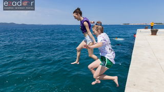 Ludijada zadarskih maturanata na Pozdravu suncu i Morskim orguljama