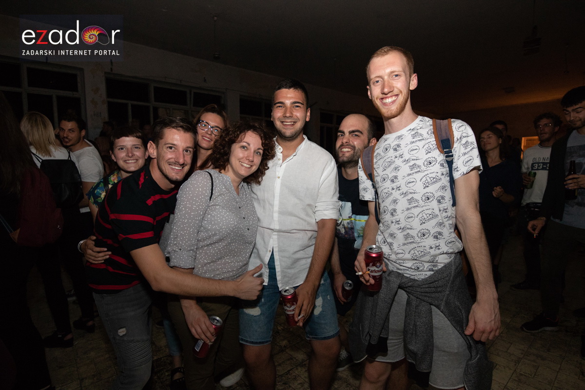 KvartArt 2018.: Art buvljak & koncert Nipplepeoplea