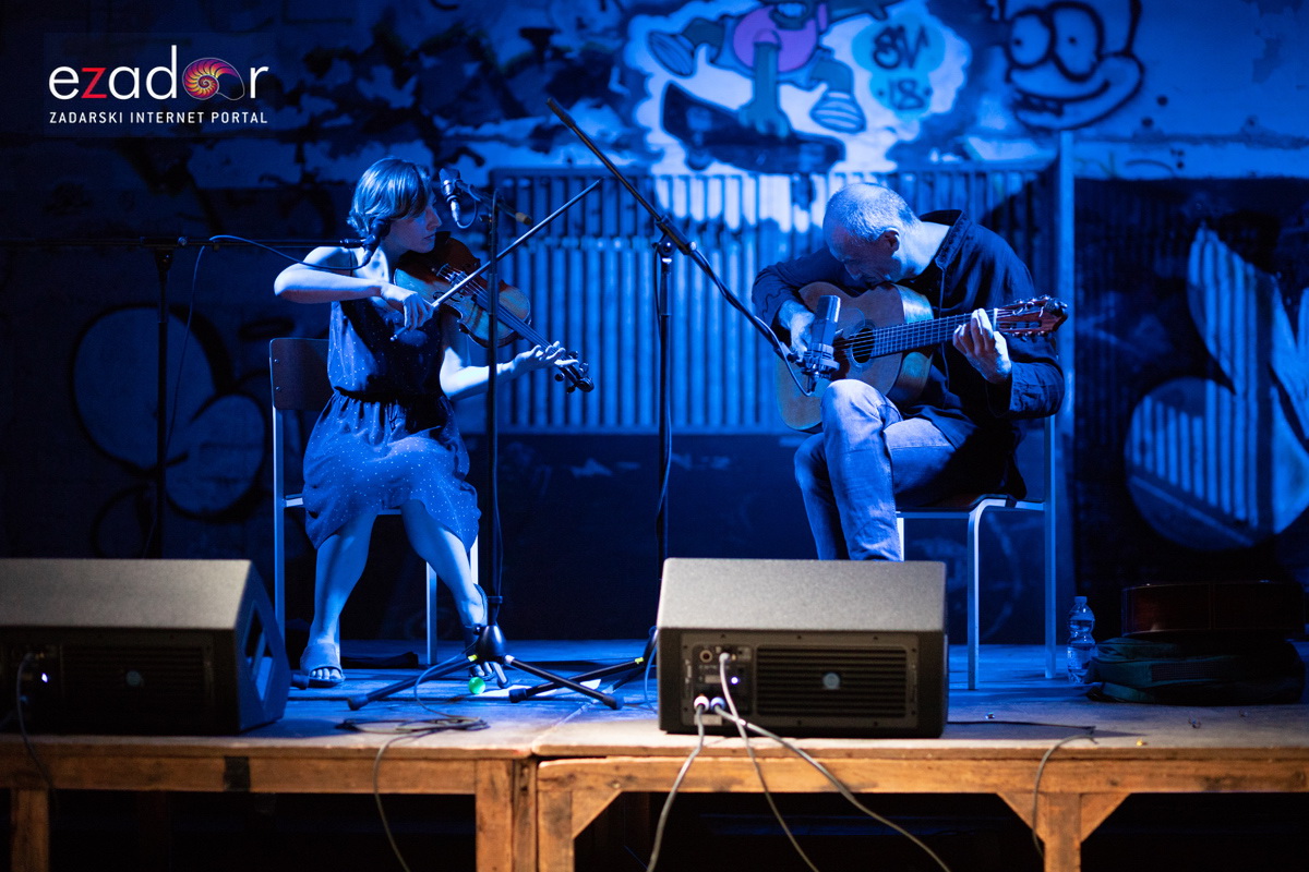 KvartArt 2018: Intimna večer u skate parku uz vrhunski koncert Miroslava Tadića i Yvette Holzwarth KvartArt 2018: Intimna večer u skate parku uz vrhunski koncert Miroslava Tadića i Yvette Holzwarth