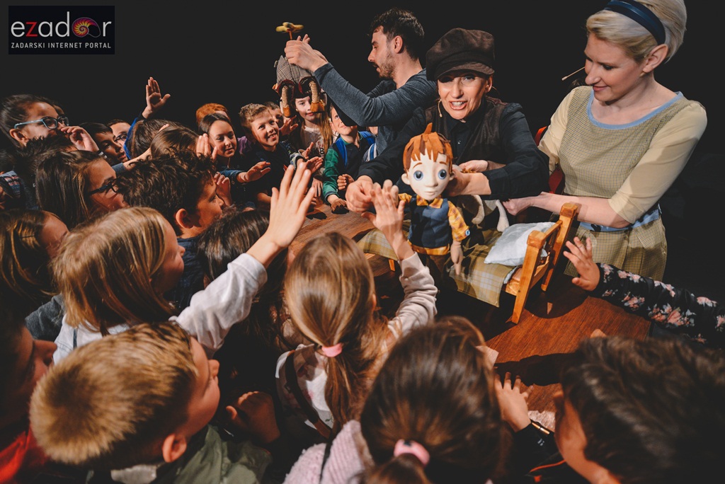 Obilježen Dan kazališta za mlade i Dan lutkarstva Obilježen Dan kazališta za mlade i Dan lutkarstva