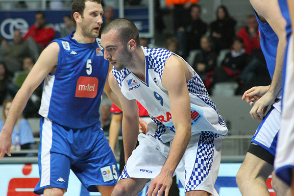 KK Zadar – KK Budućnost ( Foto : Saša Čuka ) KK Zadar – KK Budućnost ( Foto : Saša Čuka )