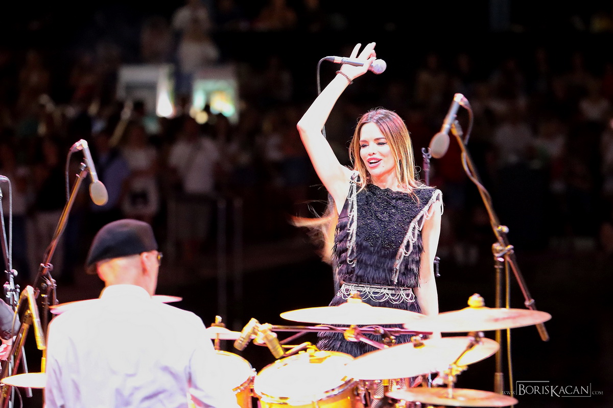 Severina oduševila nastupom na bazenu Ilirije u Biogradu na Moru