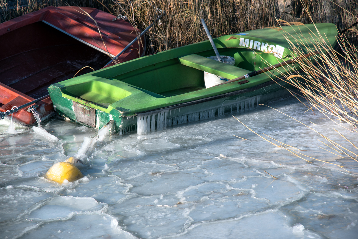 Debeli minusi i orkanska bura zaledili Vransko jezero Debeli minusi i orkanska bura zaledili Vransko jezero