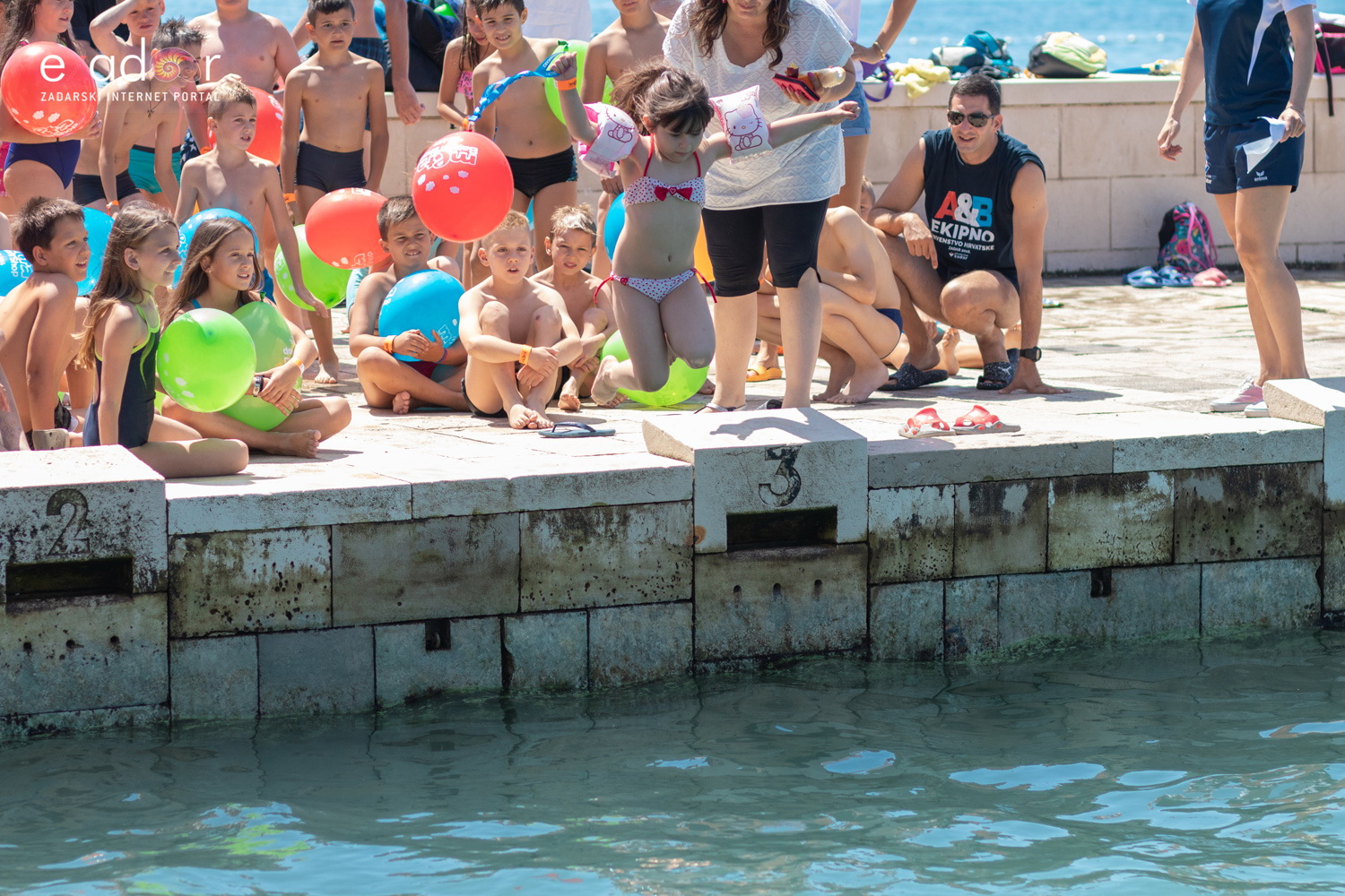 Meta feštica od balona i Ballon Jump