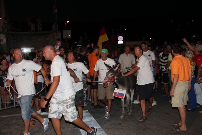 Tisno: 7. Međunarodna trka tovarov, Foto: Edin Kadić Tisno: 7. Međunarodna trka tovarov, Foto: Edin Kadić