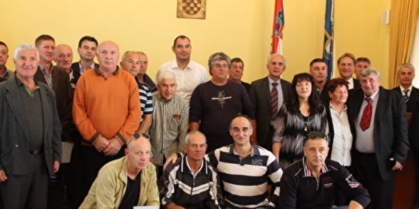 Sa svečanosti dodjele priznanja darivateljima krvi u Domu županije, Foto Grad Zadar Sa svečanosti dodjele priznanja darivateljima krvi u Domu županije, Foto Grad Zadar