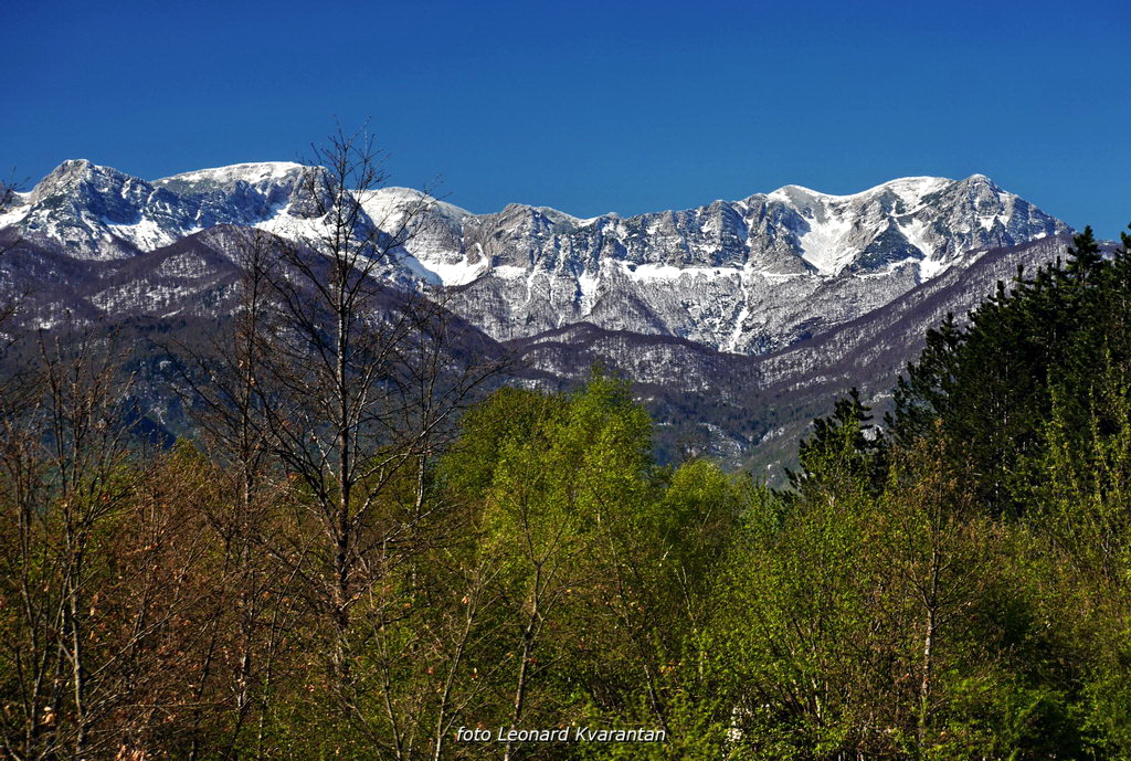 Malo proljetnozimskog ugođaja Južnog Velebita, viđeno sa ličke i morske strane. Foto:Leonard Kvarantan