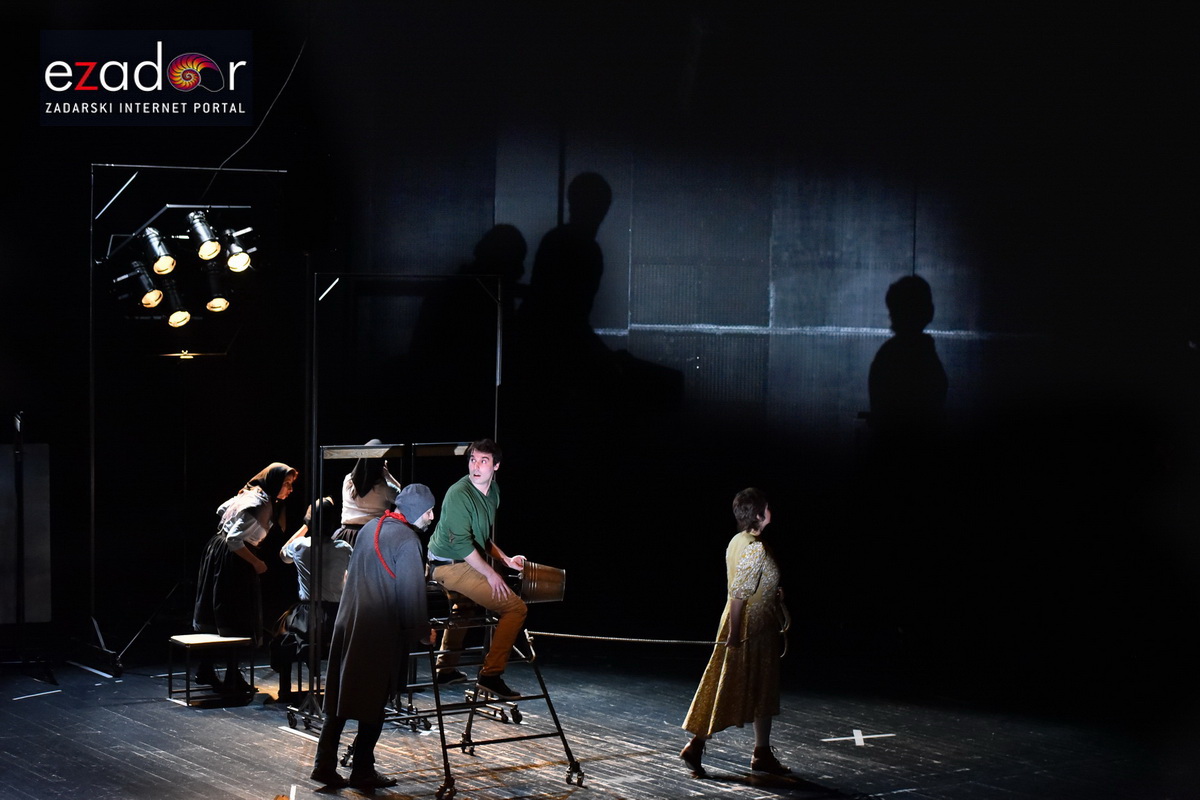 Premijera predstave “Nikome pravo” u Kazalištu lutaka Zadar Premijera predstave “Nikome pravo” u Kazalištu lutaka Zadar