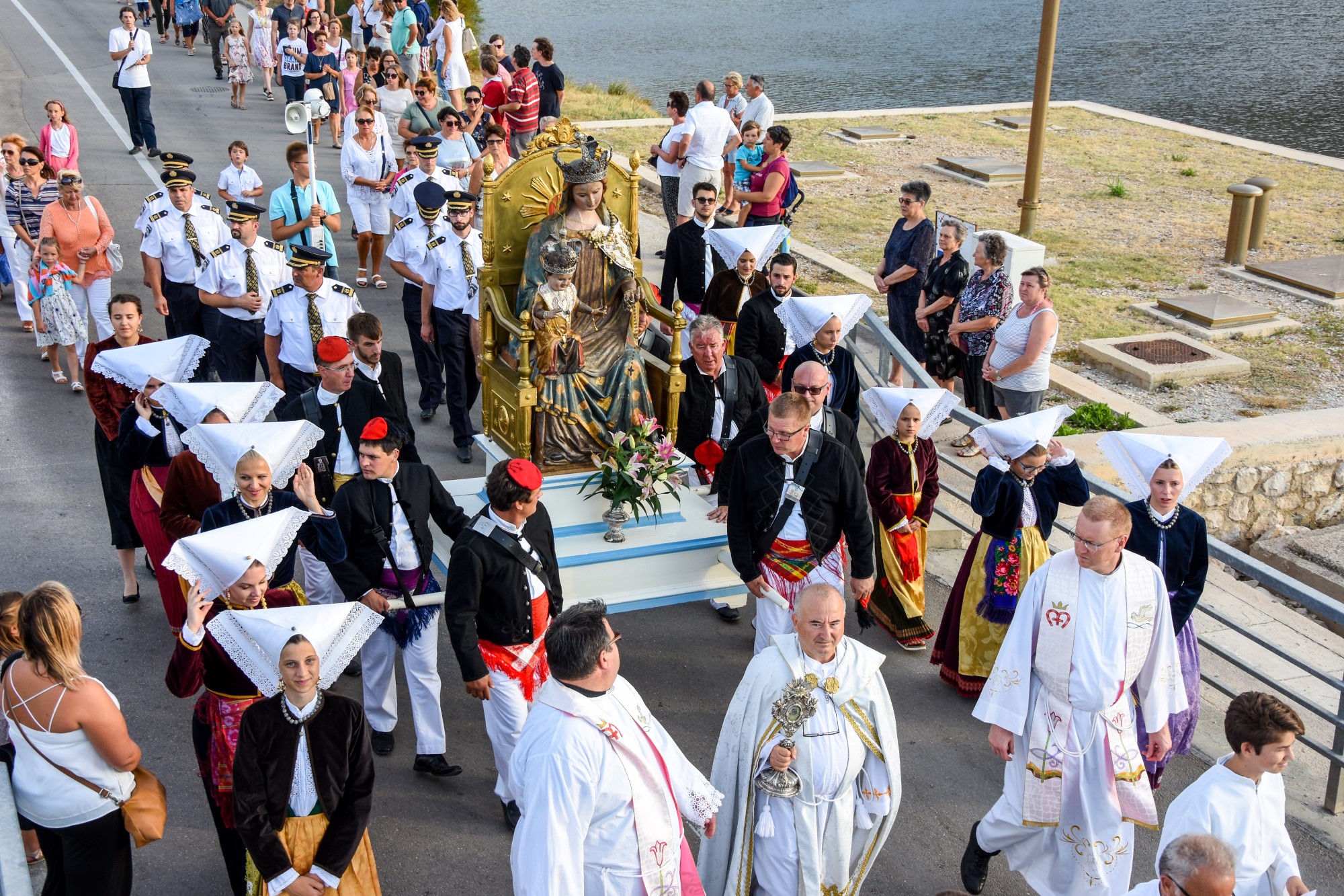 Proslava Velike Gospe u Pagu uz nastup klape Intrade Proslava Velike Gospe u Pagu uz nastup klape Intrade