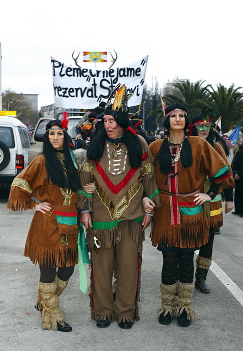 Karneval 2012: Pleme “Crna jama” iz rezervata Stanovi Karneval 2012: Pleme “Crna jama” iz rezervata Stanovi