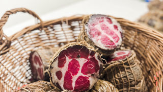 Svečano i atraktivno održana univerzalna i autohtona 22. Ninska šokolijada Svečano i atraktivno održana univerzalna i autohtona 22. Ninska šokolijada