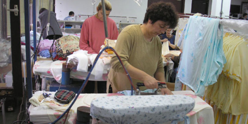 Radnici u tekstilnoj industriji (Foto: sana-elvis.com) Radnici u tekstilnoj industriji (Foto: sana-elvis.com)