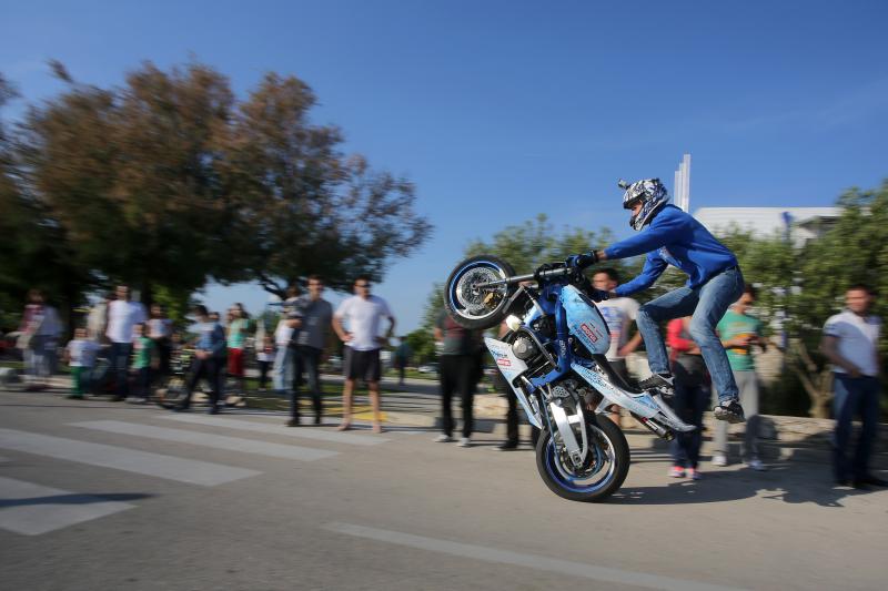 Vitrenjak: Moto vratolomije Nina Šarina Paky-ja, Foto: Filip Brala/PIXSELL Vitrenjak: Moto vratolomije Nina Šarina Paky-ja, Foto: Filip Brala/PIXSELL