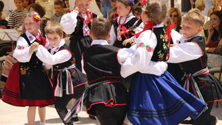 OŠ Zadarski otoci, učenici na Narodnom trgu