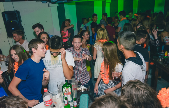 Turanjska fešta u Menfisto baru, 16.7.2015. (foto: Ivan Toman) Turanjska fešta u Menfisto baru, 16.7.2015. (foto: Ivan Toman)