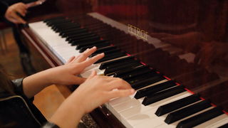 Božićni koncert male škole glazbe “Arete” Božićni koncert male škole glazbe “Arete”