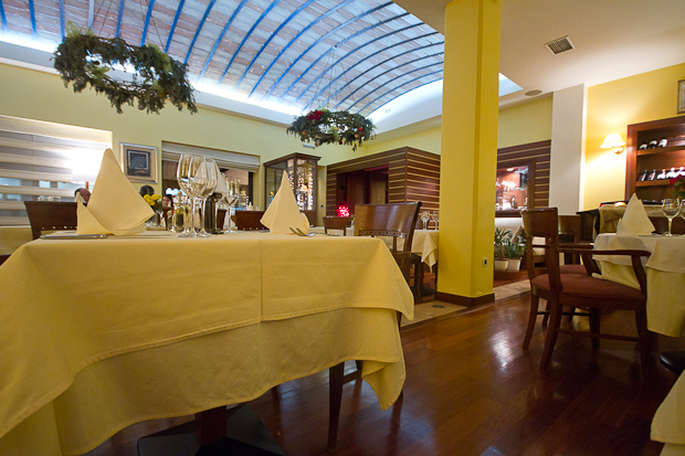 Blagdanska večera u restoranu Kornat, foto: Leo Banić Blagdanska večera u restoranu Kornat, foto: Leo Banić