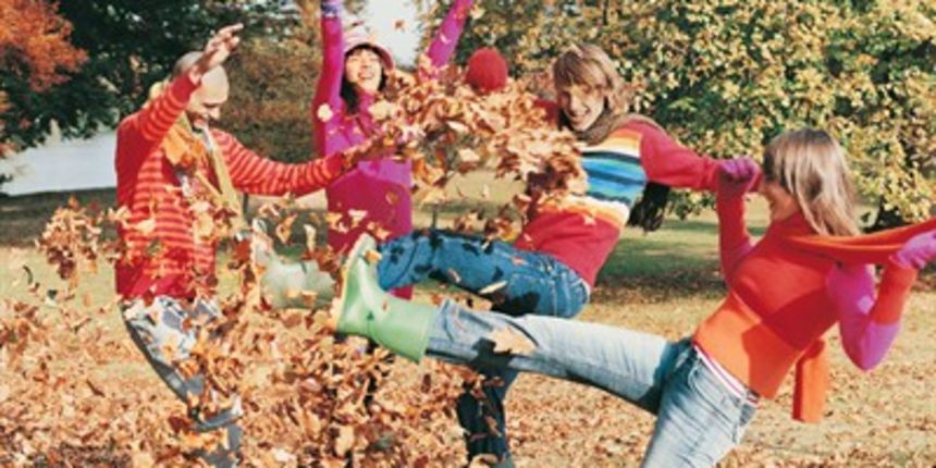 Jesen, prijatelji, mladi (Tportal.hr) Jesen, prijatelji, mladi (Tportal.hr)